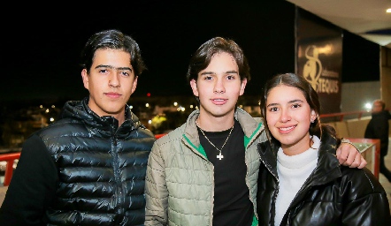  Juan Pablo, Diego y Andrea.