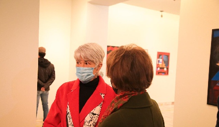  Graciela Palau emocionada con su exposición.