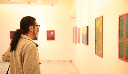  Admiradores de arte.
