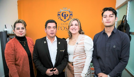  Laura Sánchez, Miguel Portillo, Adriana Sánchez y Noé Cisneros.