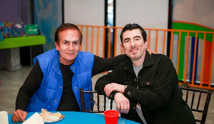 Mario Recio y Héctor Avilés.