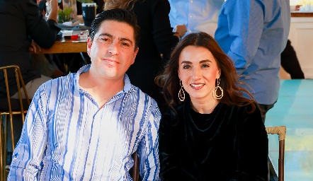  Juan Manuel Artolózaga y Vanessa Galarza.