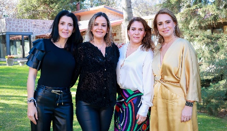  Alicia Tanus, Claudia Gouyonnet, Raquel Morales y Meritchell Galarza.