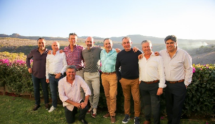  Jaime Delsol, Tomás Alcalde, Toño Mendizábal, Galo Galván, Polo de la Garza, Gerardo Valle, Javier Alcalde, Jorge Gómez y Paco Leos.