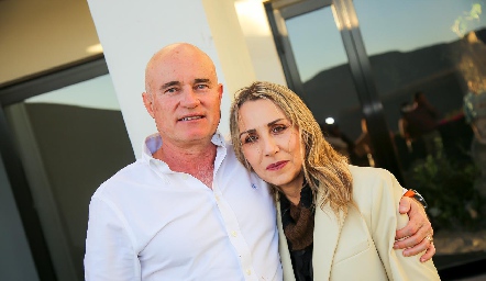  Tomás Alcalde y Roxana Serna.