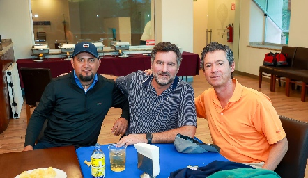  Héctor Rodríguez, Jorge Gómez y Toño Mendizábal.