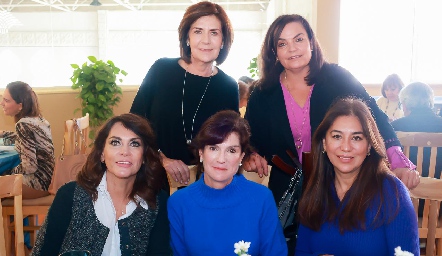  Coco Mendizábal, Adriana Díaz Infante, Raquel Altamirano, Susana Andrés y Verónica Garcia.
