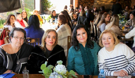  Amalia Matienzo, Araceli Aguilar, Vero Mitre y Rosario Llaguno.