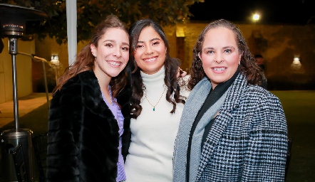  Lorena de la Parra, Fabiola Aguillón y Andrea Díaz Infante.
