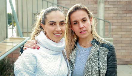  Lucía Galarza y Mónica Torres.