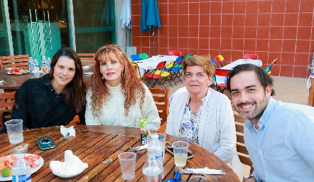  Jessica Martín Alba, Fabiola Tirado, María Lucía y Rodrigo Aparicio.
