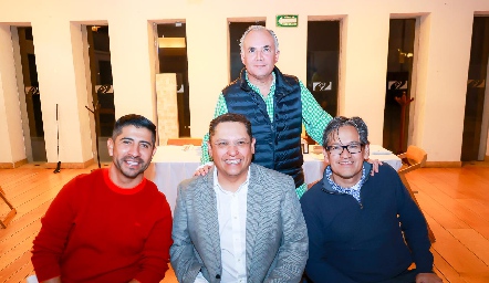  Raúl Suárez, Israel García, Manuel Martínez y Tomás Sánchez.