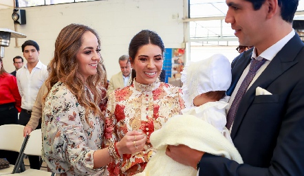  Priscila Guzmán, Cristy Lorca, Carola y Rafael Tobías.