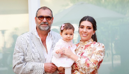  José, Carola y Cristy Lorca.