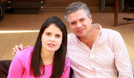  Elizabeth y Gonzalo Zermeño.