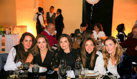  Lorena Ortiz, Vero Franco, Chío Subirana, Ana Luisa Díaz de León y Marisol Valladares.