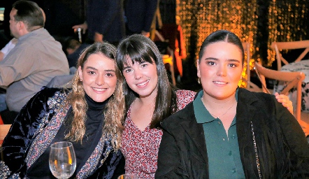  Bárbara de la Garza, Cristina Pizzuto y Carlota de la Garza.