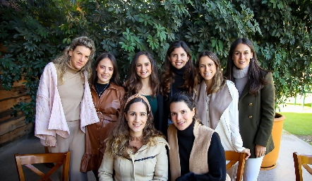  Benilde Hernández, Ale Ascanio, Claudia Villasana, Ale Torres, Paulina Aguirre, Carmen Del Valle, Dani mina y Jessica Martín.
