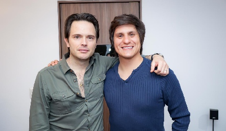  Tito Herrera y Memo Cadena.