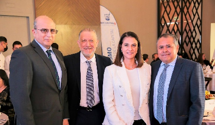  Víctor García, Alex Pace, Martha Álvarez y Juan Carlos Banda.