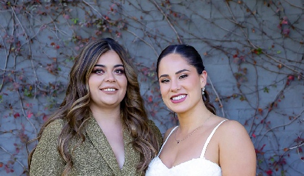  Marijó Motilla y Adriana Narváez.