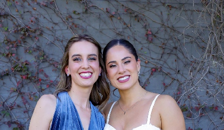  Ana Pau Fernández y Adriana Narváez.