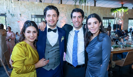  Primos Lázaro, Bety, Roberto, José Manuel e Ilse.