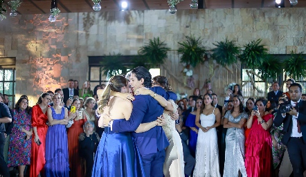  Familia Fernández Lázaro.