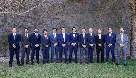  Roberto con sus mejores amigos.