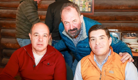  Enrique Quintero, Mauricio Quijano y Javier Dávila.