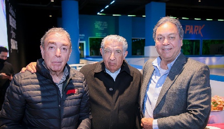  Gustavo Puente, Pbro. Carlos Medina y Carlos Torres.
