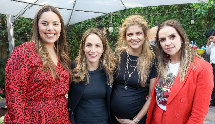  Daniela Treviño, Maribel Ocejo, Lourdes López y Rocío Muriel.