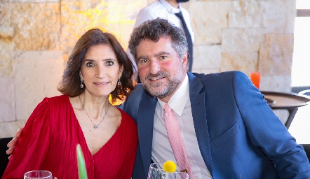  María Dolores Hernández y Jorge Gómez.