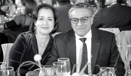  Lourdes y gerardo Rodríguez.