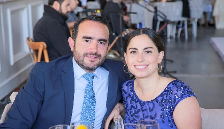  Alejandro González y Andrea Torres.