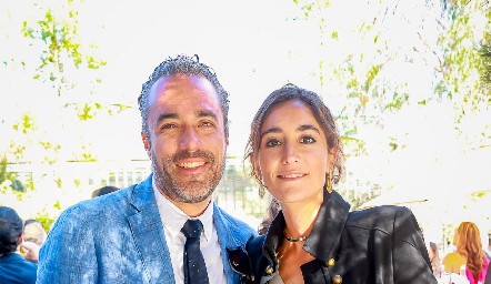  Leonardo Uribe y Mónica Serrano.