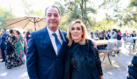  Eduardo González y María Elena Ávila.