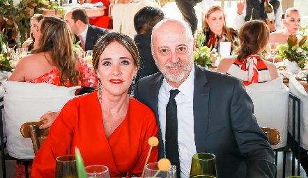  Claudia Toledo y Rodolfo Narro.