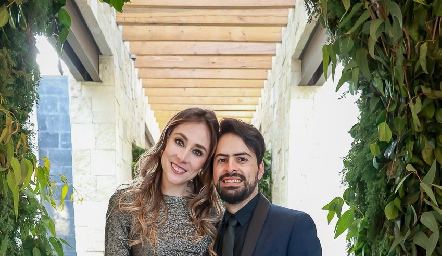  Claudia Aguilera y Javier Gutiérrez.