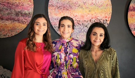  Alejandra Castrillón, Ana Castrillón y Ana Musa.