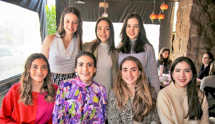  Alejandra Castrillón, Fernanda Ruiz, Ana Castrillón, Madelein Cantú, Ana Isabel Revuelta, Renata Castrillón y María José Sánchez.