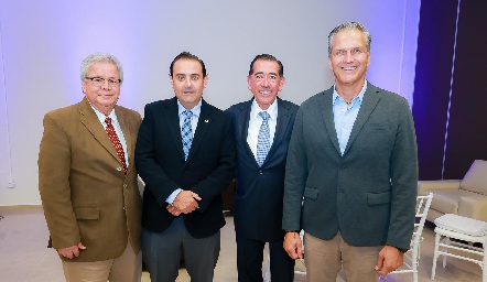  Miguel Mendoza, Esteban Puente, Félix Bocard y Humberto Siller.