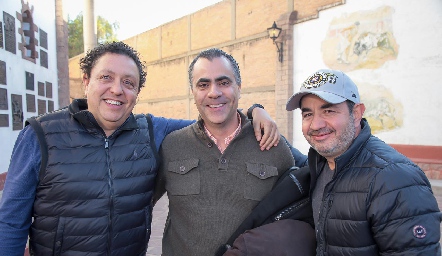  Richo Delgado, Alejandro Anaya y Juan Gallegos.
