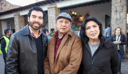  Ricardo Medina, Ricardo Medina y Carolina Aguilar.
