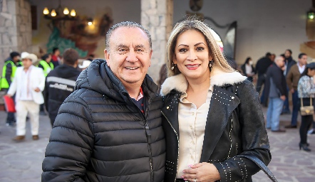  Alan Ríos y Doris Gandy.