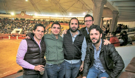  Luis Lomeli, Fernando Ortiz, Juan Pablo Villalobos, Francisco Ortiz y Omar Güemes.