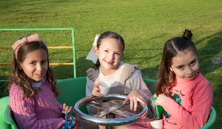  Elena, Danna y Gini.