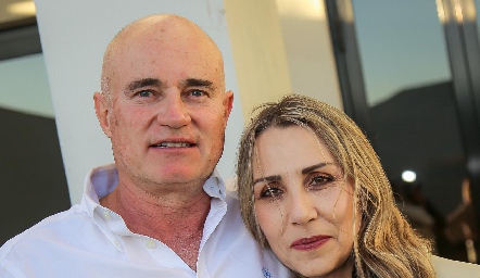  Tomás Alcalde y Roxana Serna 2023.