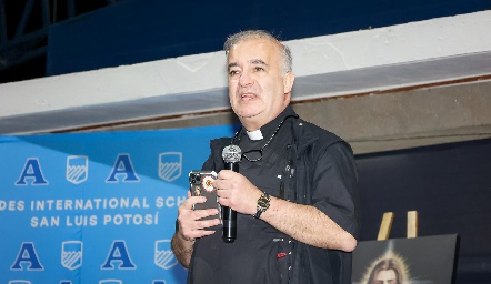  Padre Ángel Espinosa de los Monteros.