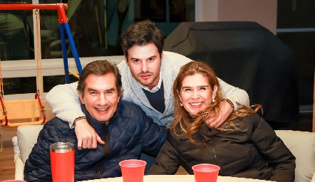  José Luis Andrés, Claudio Meade y Laura Ayala.